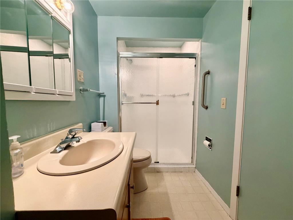 303 Lakehill Drive Worthington MN 56187 6823305 image25