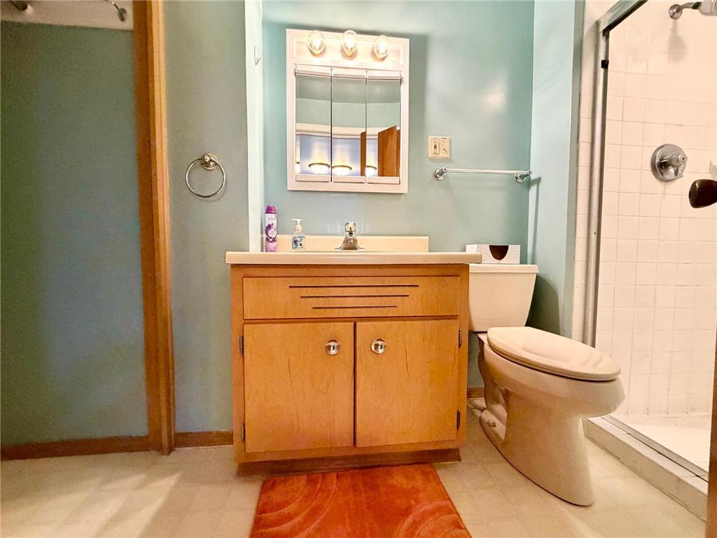 303 Lakehill Drive Worthington MN 56187 6823305 image26