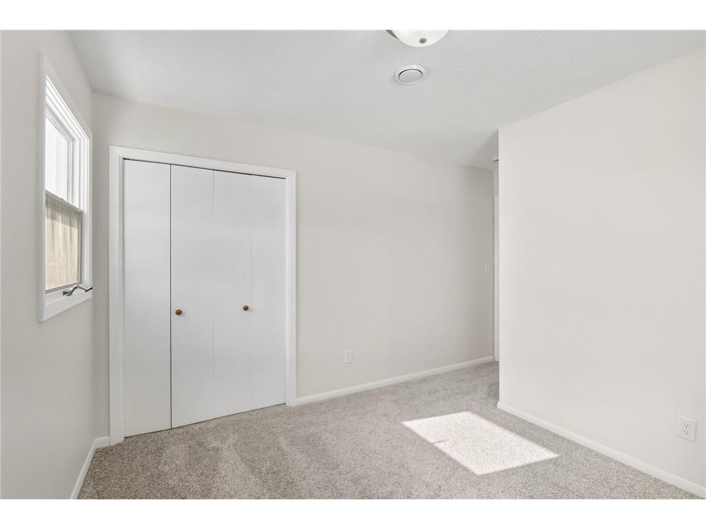 303 Lexington Avenue N New Prague MN 56071 7016489 image14