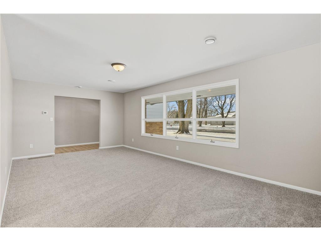 303 Lexington Avenue N New Prague MN 56071 7016489 image4