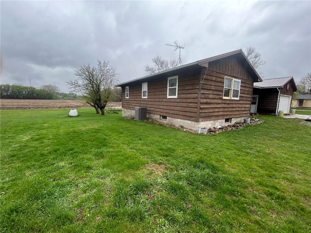 303 N Clark Street Ceylon MN 56121 7051621 image29