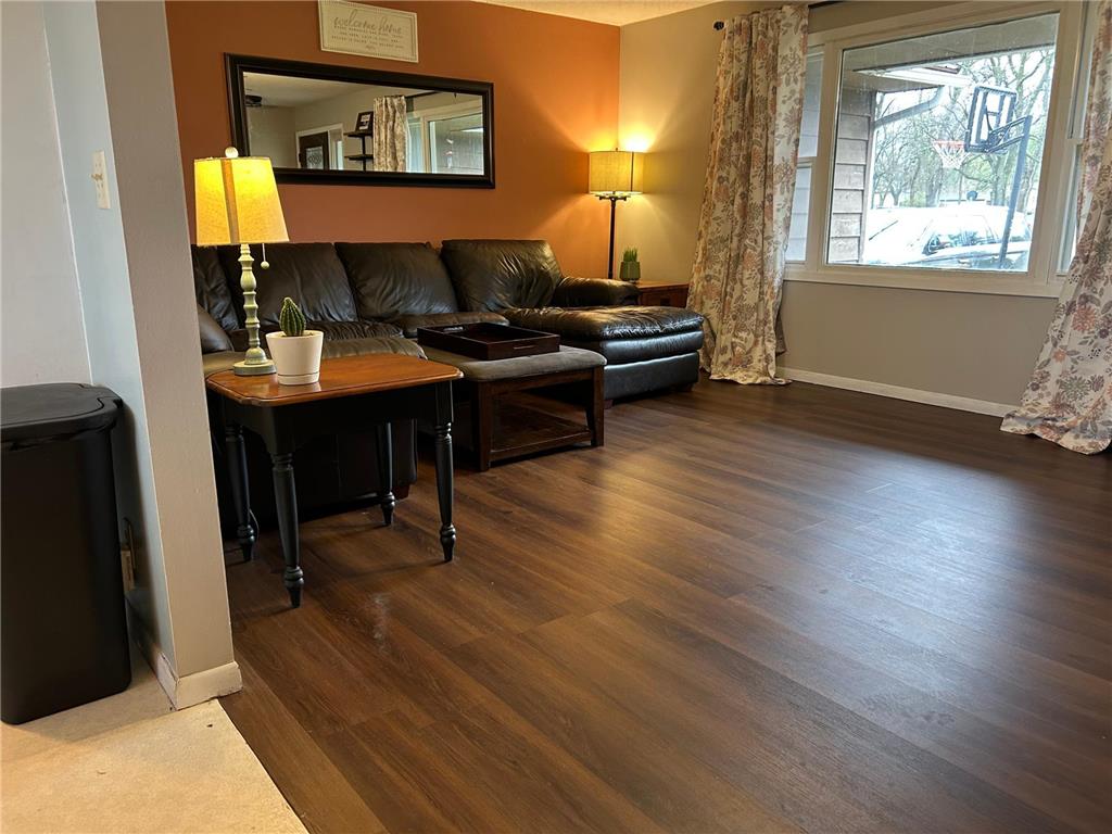 303 N Clark Street Ceylon MN 56121 7051621 image3