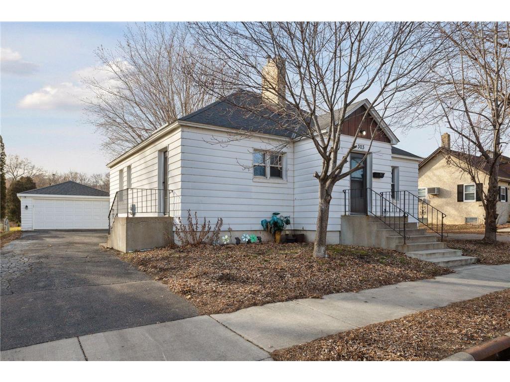 303 N Hickory Street Chaska MN 55318 6503966 image1