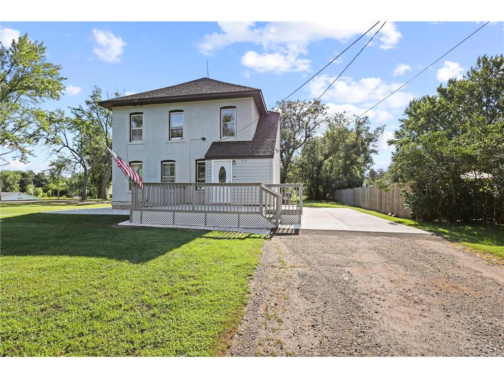 303 Power Avenue S Hinckley MN 55037 6641972 image1