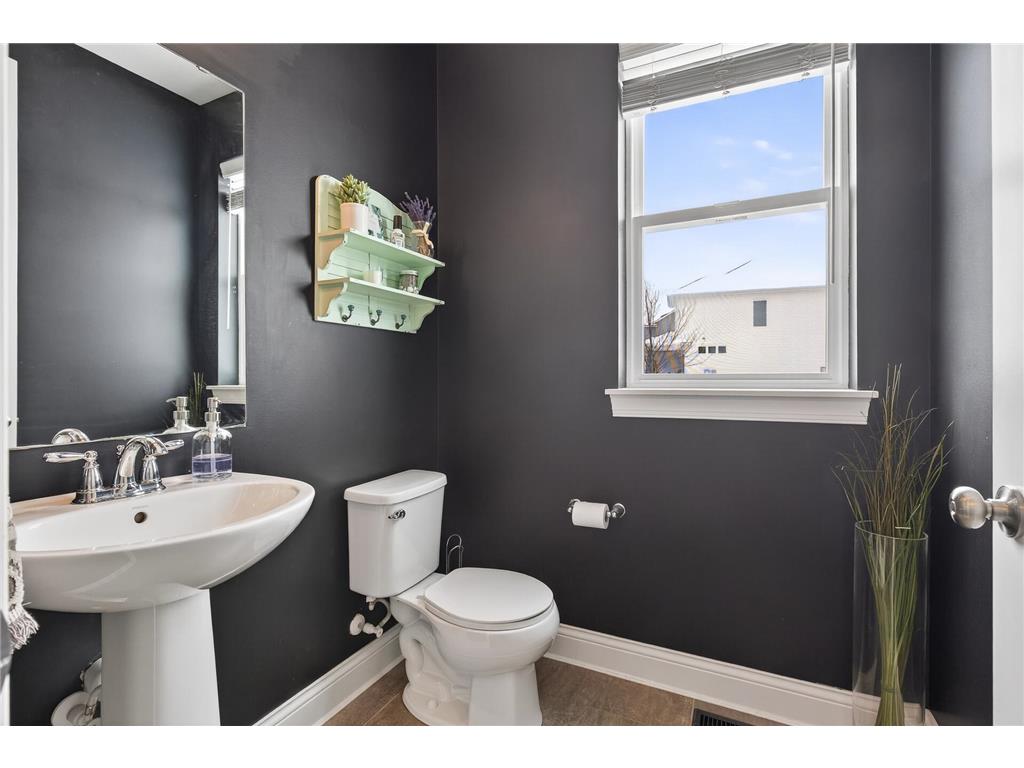 303 Primrose Path N Bayport MN 55003 7040358 image16