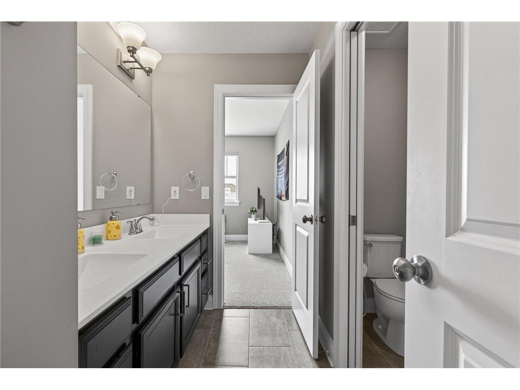 303 Primrose Path N Bayport MN 55003 7040358 image24