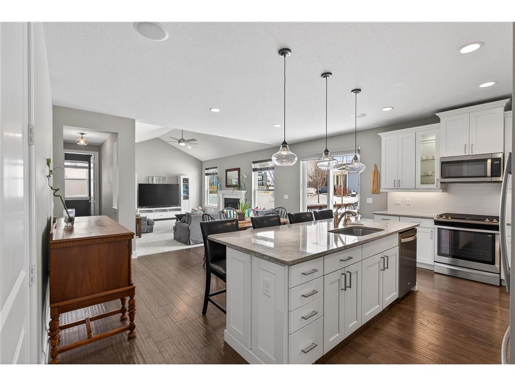 303 Primrose Path N Bayport MN 55003 7040358 image3