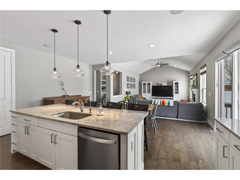 303 Primrose Path N Bayport MN 55003 7040358 image4