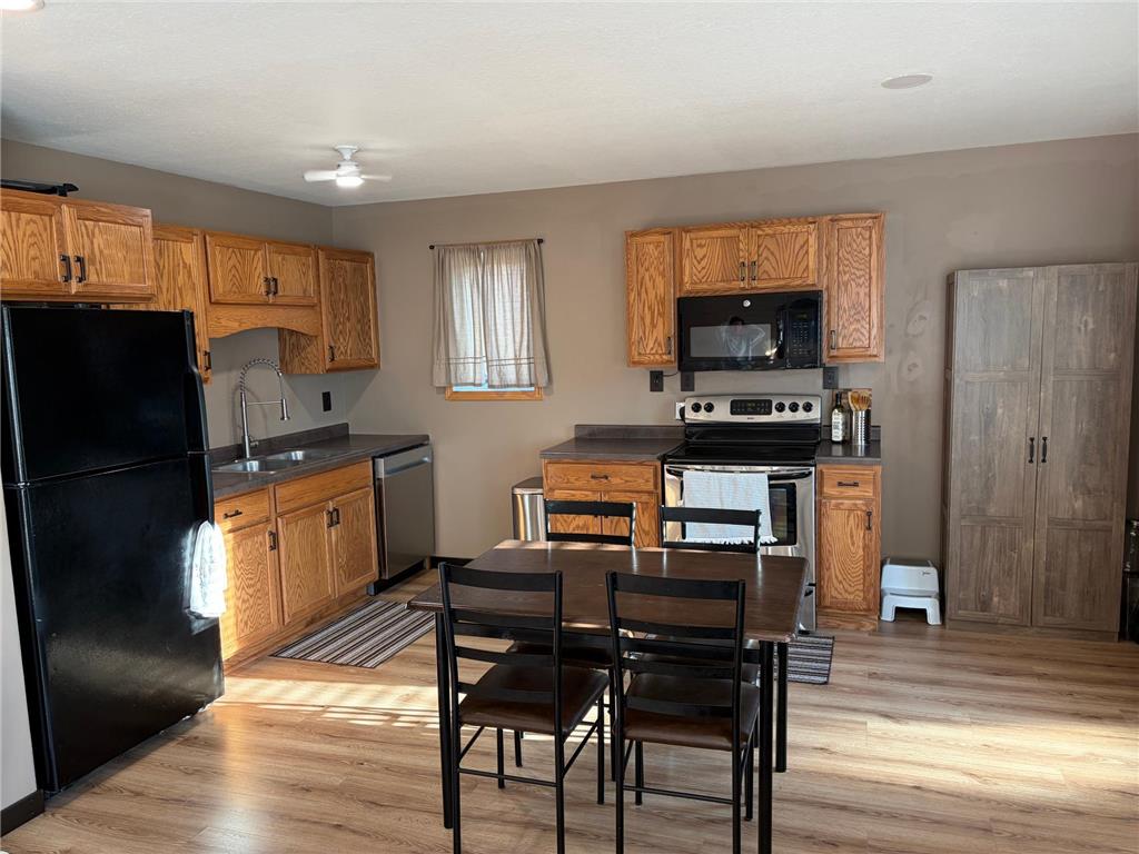 303 Quince Street SW #B New London MN 56273 7050115 image8