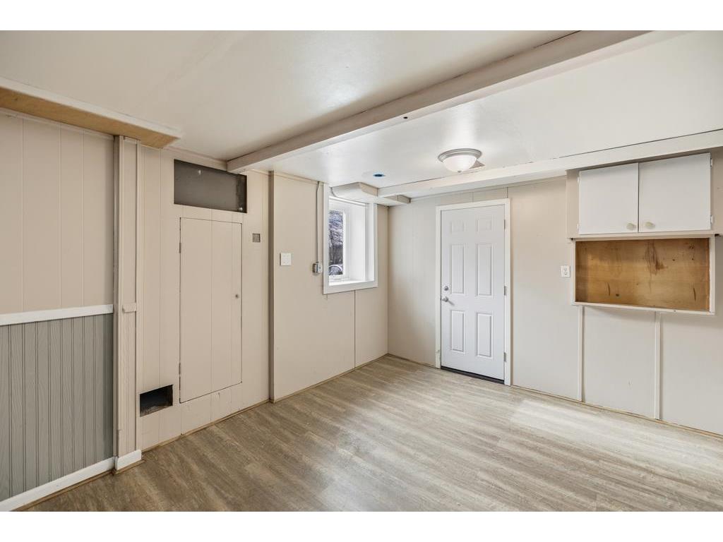 303 Roma Avenue Roseville MN 55113 7048971 image17