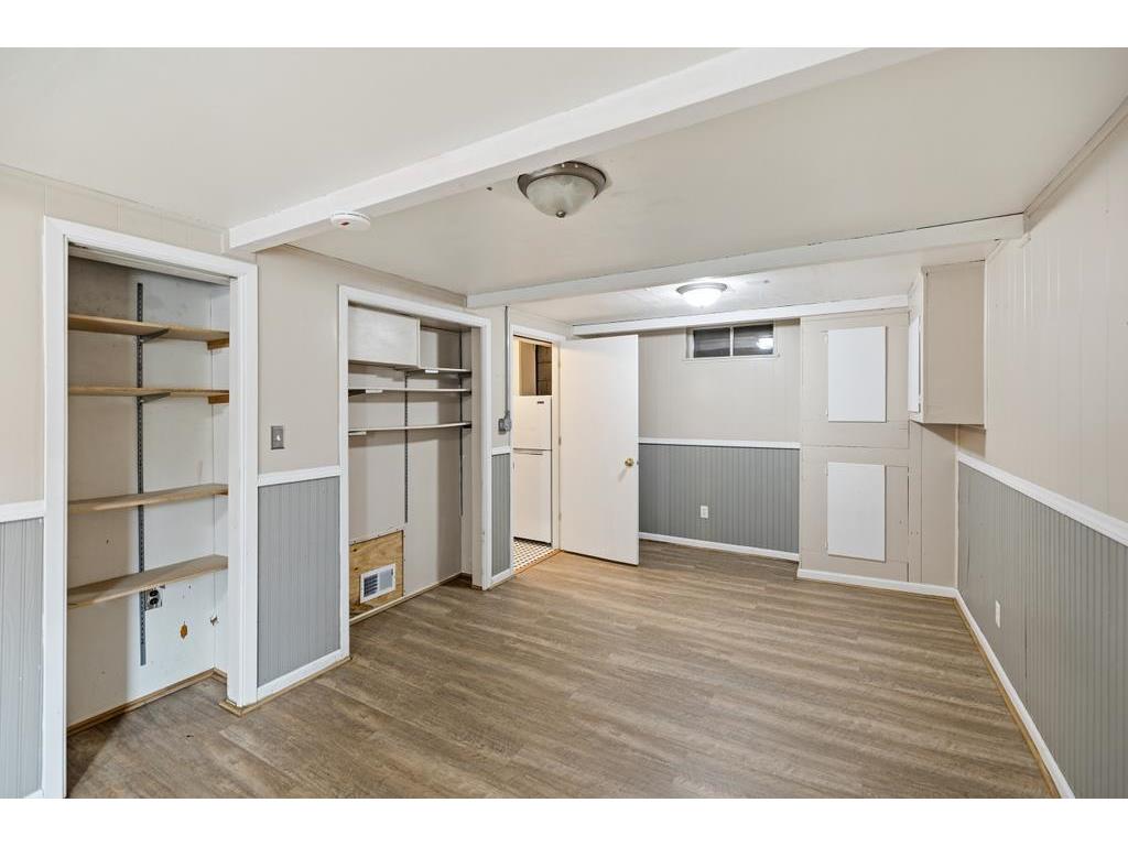 303 Roma Avenue Roseville MN 55113 7048971 image18