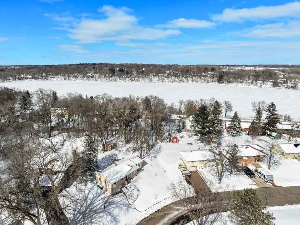 303 Roma Avenue Roseville MN 55113 7048971 image30