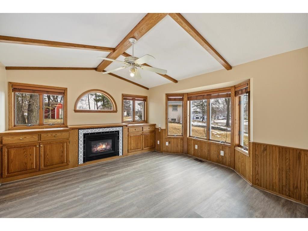 303 Roma Avenue Roseville MN 55113 7048971 image5