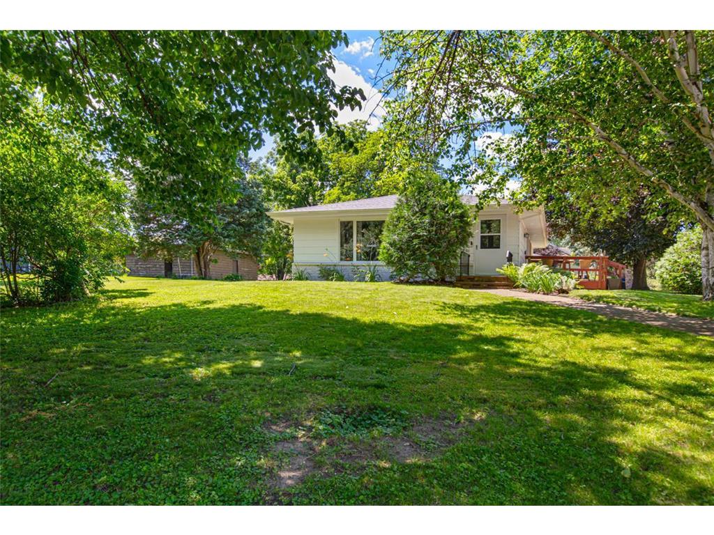303 S 6th Street Henderson MN 56044 6744377 image1