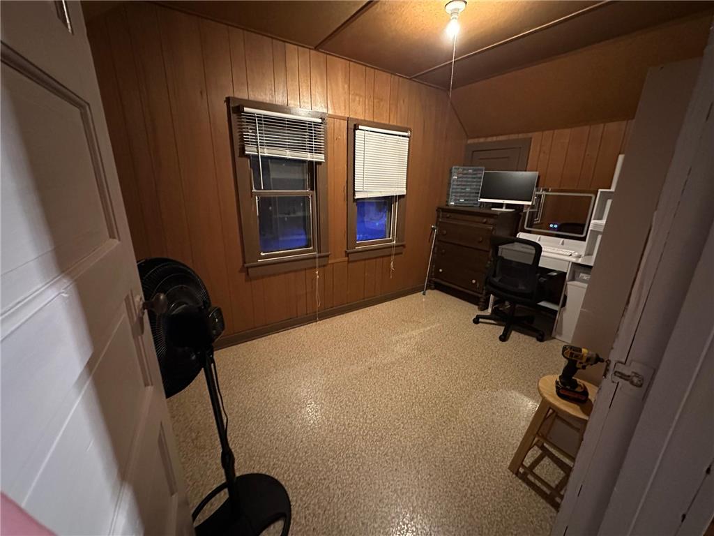 303 S Brook Street Hendricks MN 56136 7014708 image14