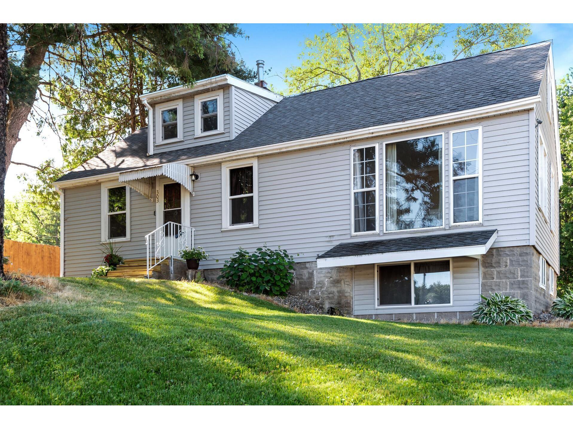 303 Sargent Road, Willernie, MN 55090 MLS 6010307 Edina Realty