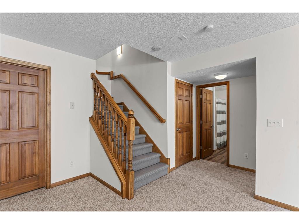 303 Sunflower Court Vadnais Heights MN 55127 7036665 image39