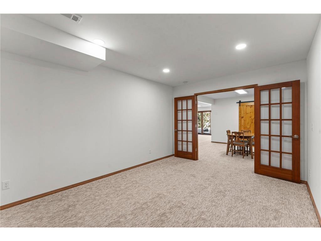303 Sunflower Court Vadnais Heights MN 55127 7036665 image49