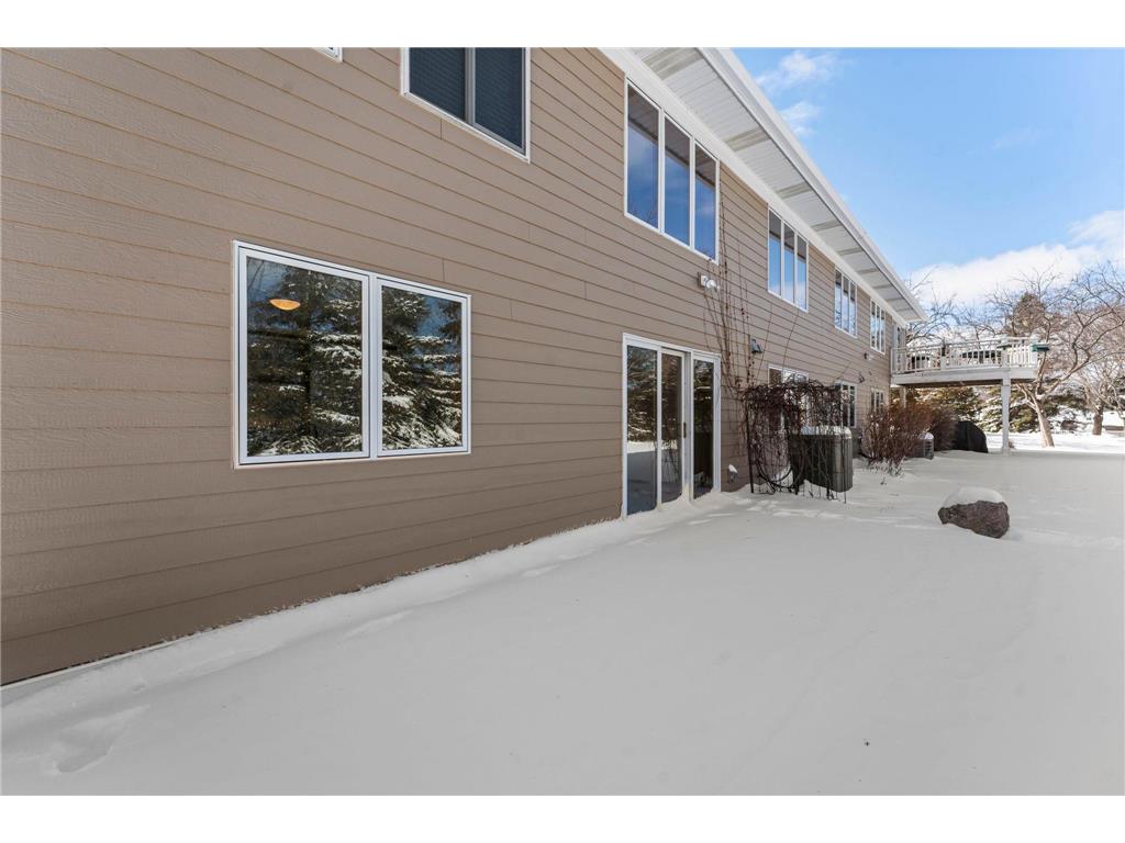 303 Sunflower Court Vadnais Heights MN 55127 7036665 image60