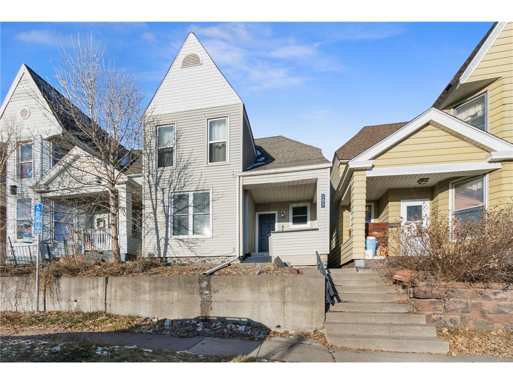303 W 4th Street Duluth MN 55806 - Superior 7083132 image1