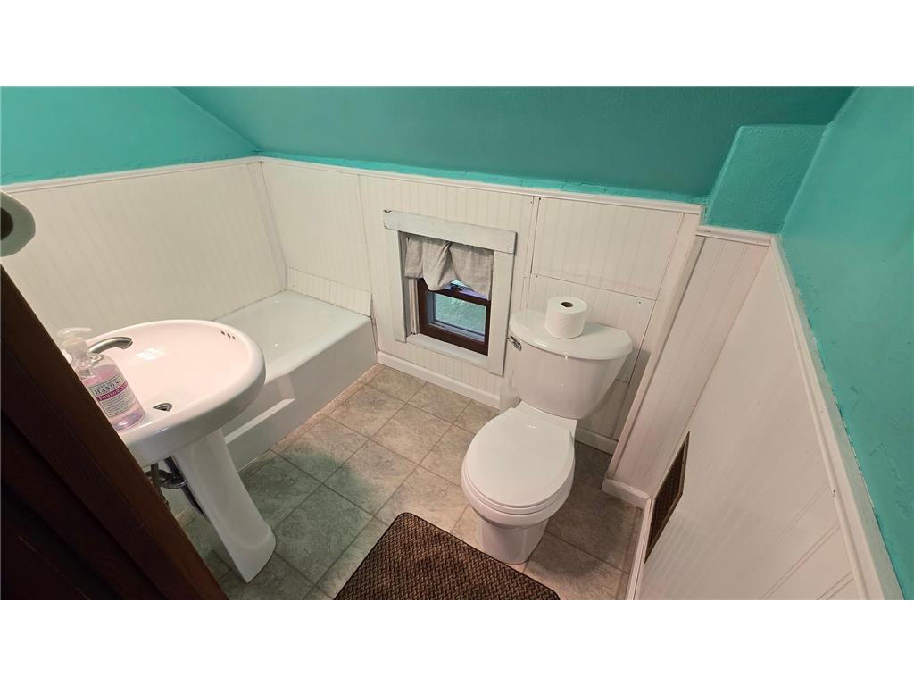 303 W Main Street Blooming Prairie MN 55917 7090970 image20