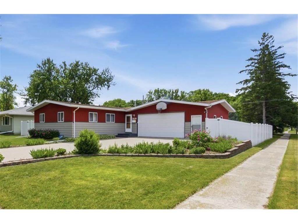 3030 8th Street N Fargo ND 58102 7095292 image1