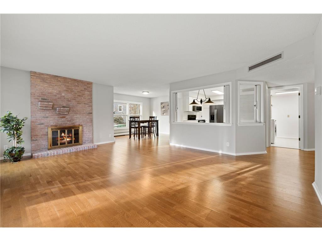 3030 Saint Albans Mill Road #115 Minnetonka MN 55305 7080001 image1