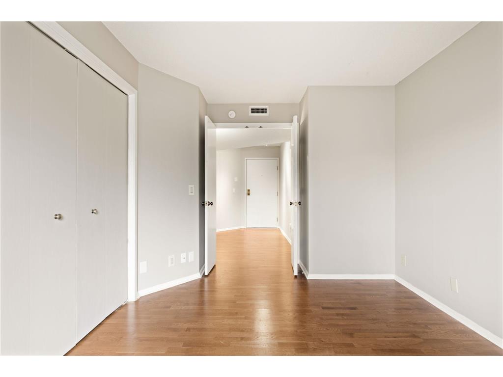 3030 Saint Albans Mill Road #115 Minnetonka MN 55305 7080001 image24