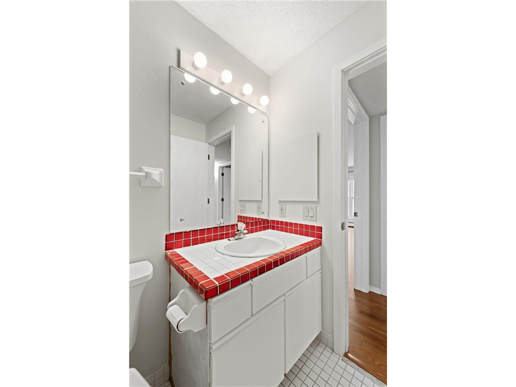 3030 Saint Albans Mill Road #115 Minnetonka MN 55305 7080001 image28