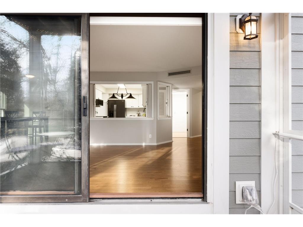 3030 Saint Albans Mill Road #115 Minnetonka MN 55305 7080001 image37