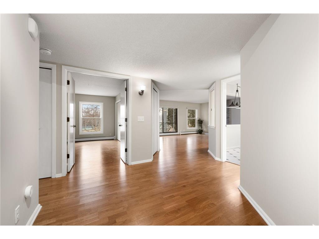 3030 Saint Albans Mill Road #115 Minnetonka MN 55305 7080001 image4
