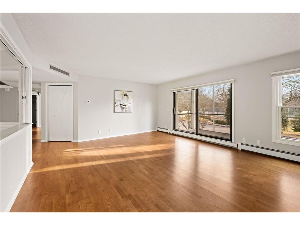 3030 Saint Albans Mill Road #115 Minnetonka MN 55305 7080001 image7