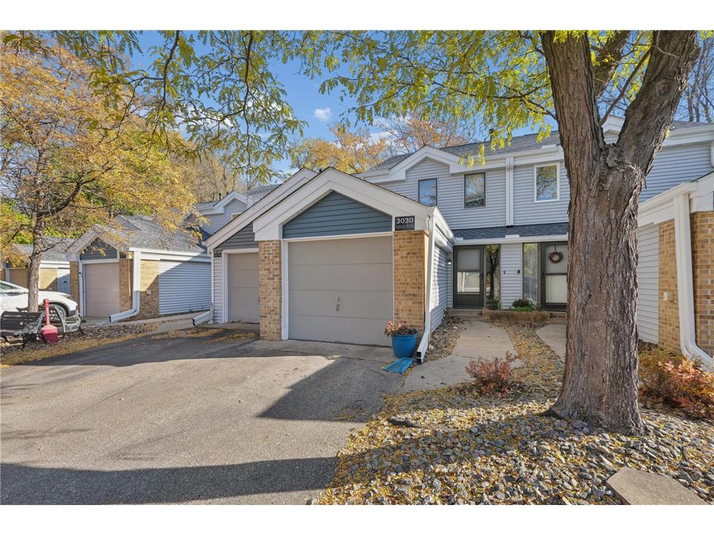 3030 Shields Drive #105 Eagan MN 55121 - Lemay Lake 6812685 image2