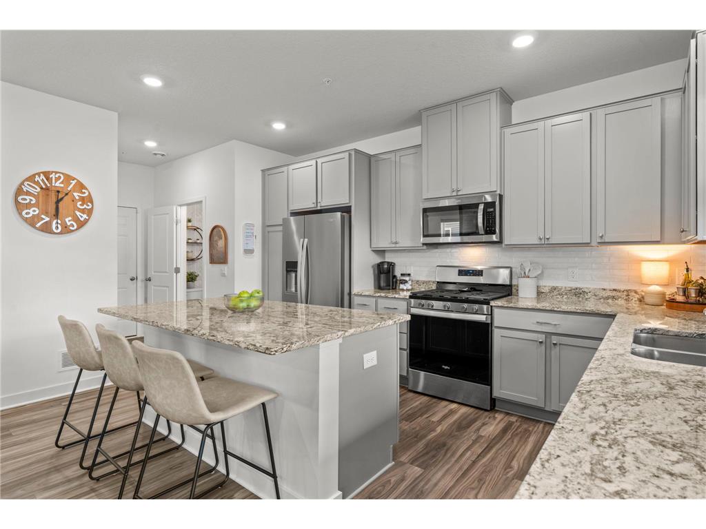 3031 126th Avenue NE #F Blaine MN 55449 7073019 image10
