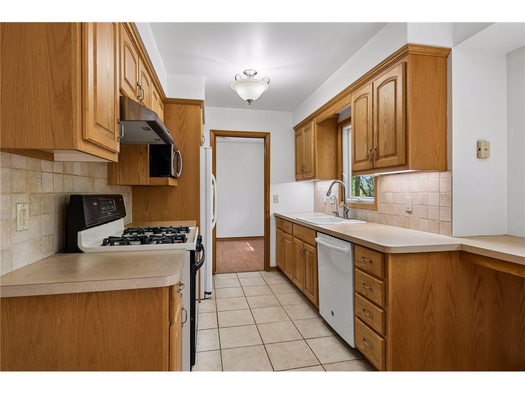 3032 Louisiana Avenue N Crystal MN 55427 7071165 image12