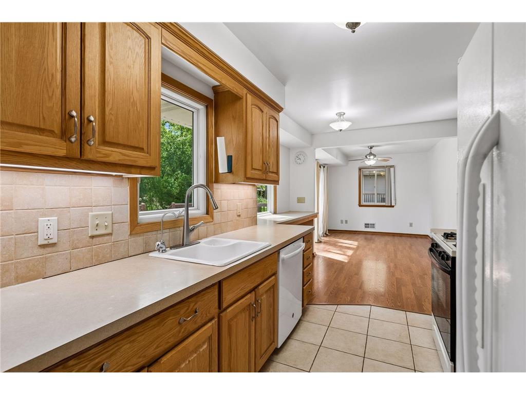 3032 Louisiana Avenue N Crystal MN 55427 7071165 image14