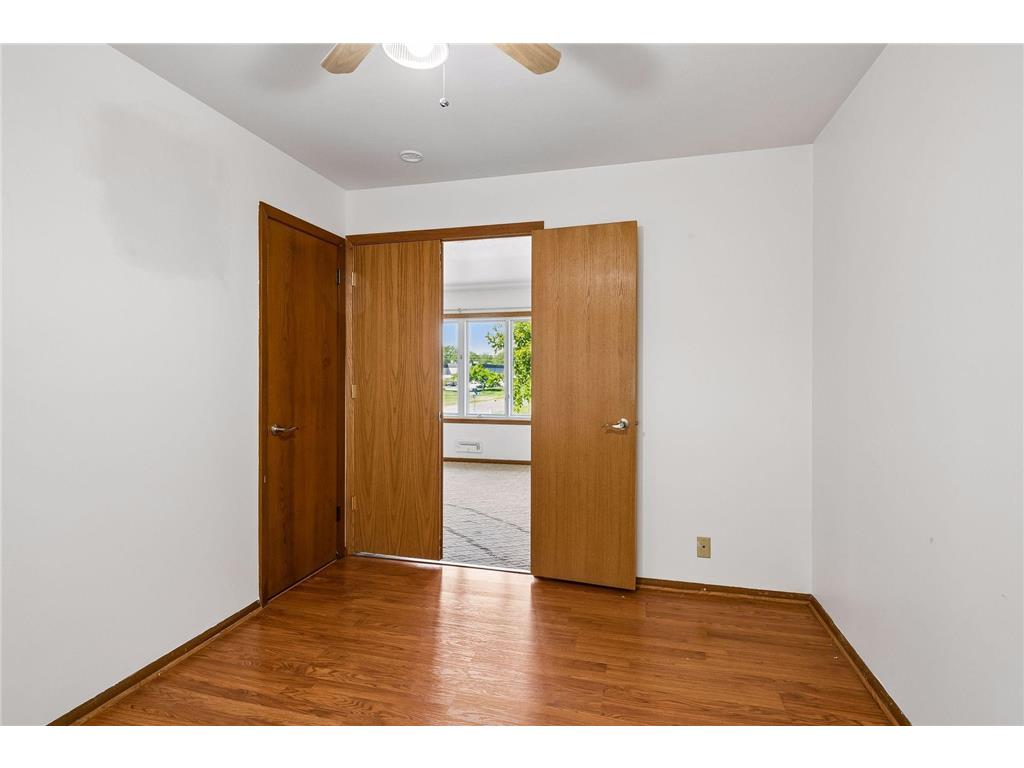 3032 Louisiana Avenue N Crystal MN 55427 7071165 image22