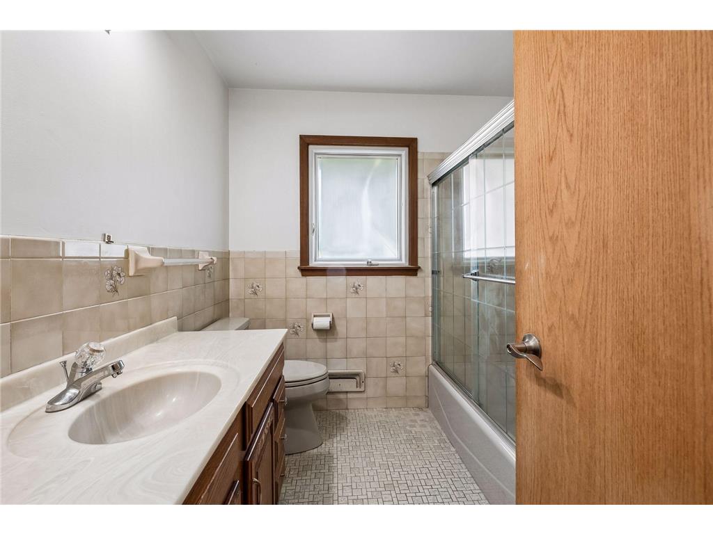 3032 Louisiana Avenue N Crystal MN 55427 7071165 image24