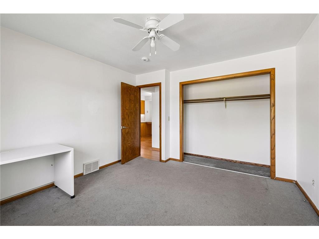 3032 Louisiana Avenue N Crystal MN 55427 7071165 image26
