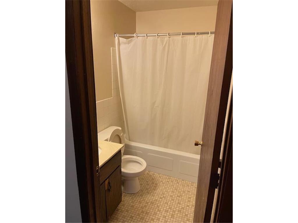 3033 15th Avenue S Minneapolis MN 55407 7049047 image11