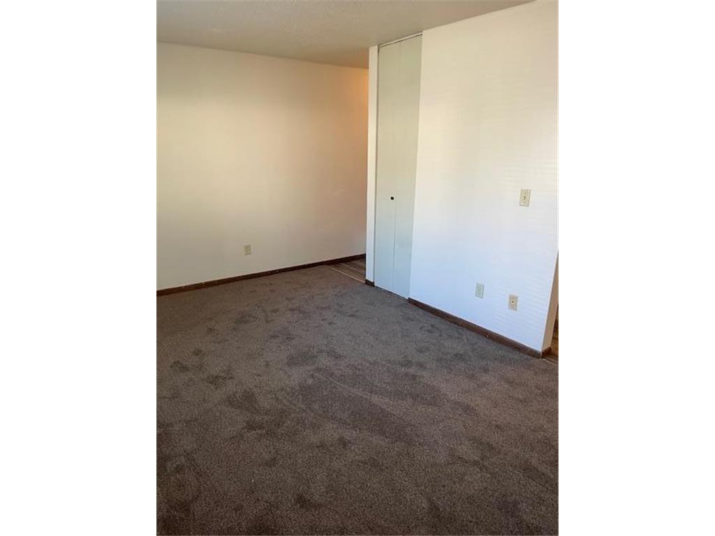 3033 15th Avenue S Minneapolis MN 55407 7049047 image18