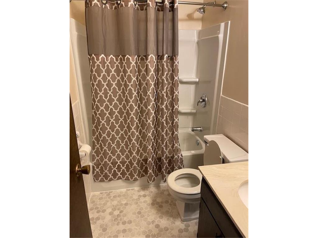 3033 15th Avenue S Minneapolis MN 55407 7049047 image25
