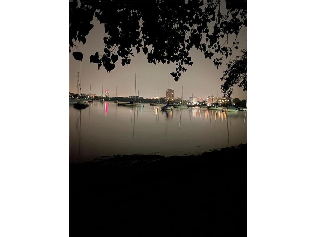 3033 E Bde Maka Ska Parkway #201 Minneapolis MN 55408 - Bde Maka Ska 6777379 image36