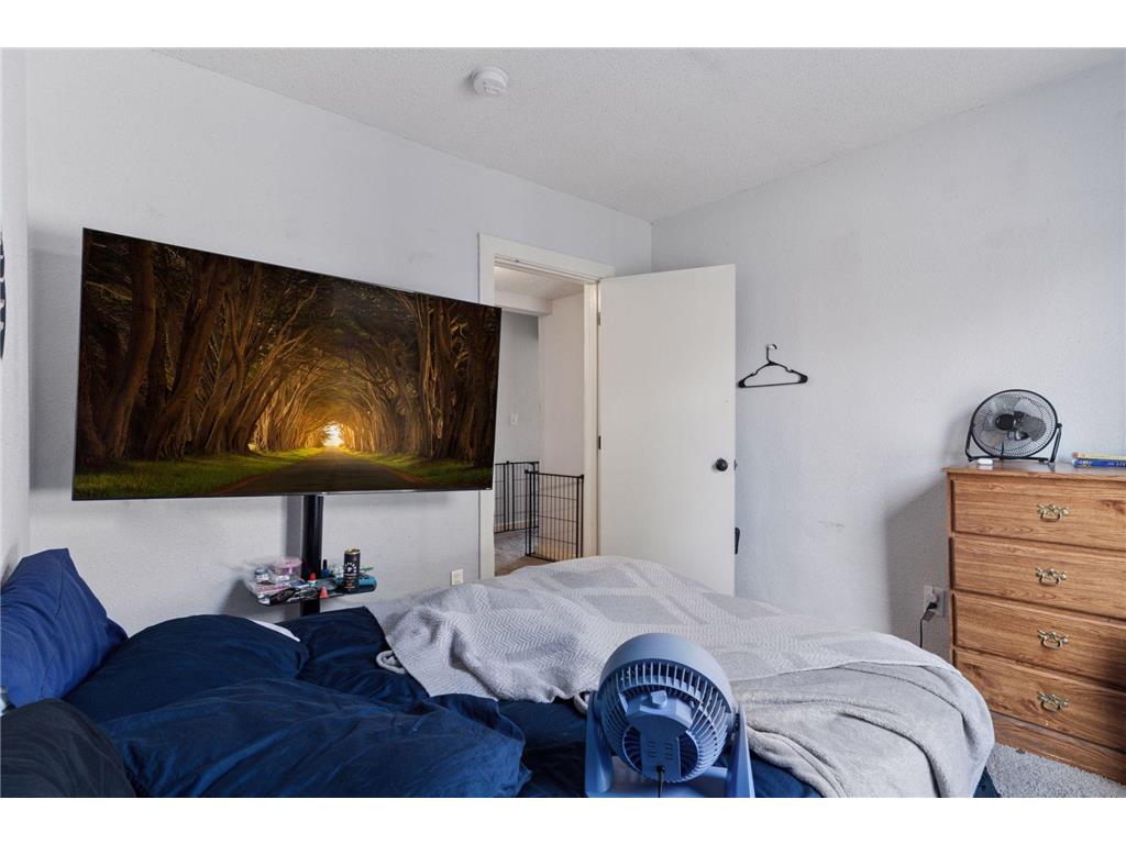 3033 Park Avenue S Minneapolis MN 55407 7090537 image26