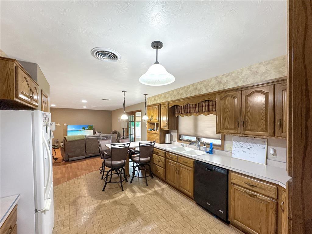 3033 Redwood Avenue Slayton MN 56172 7020728 image7