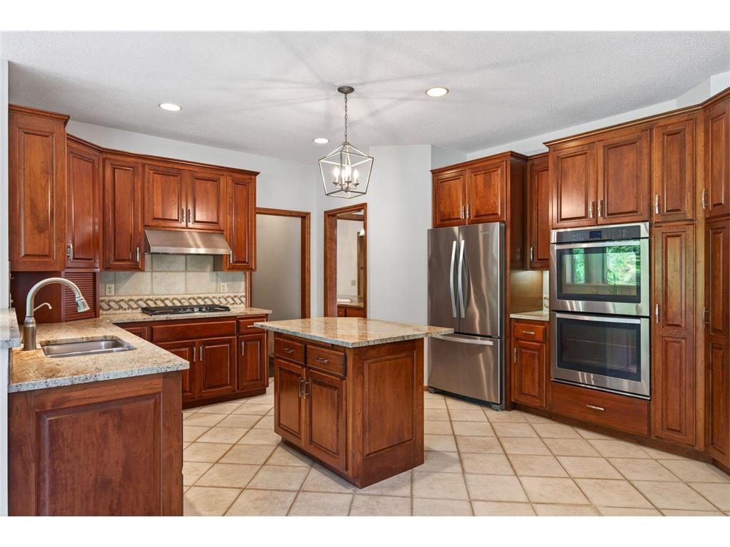 3034 Edgewater Drive Woodbury MN 55125 - Colby Lake 7091056 image28