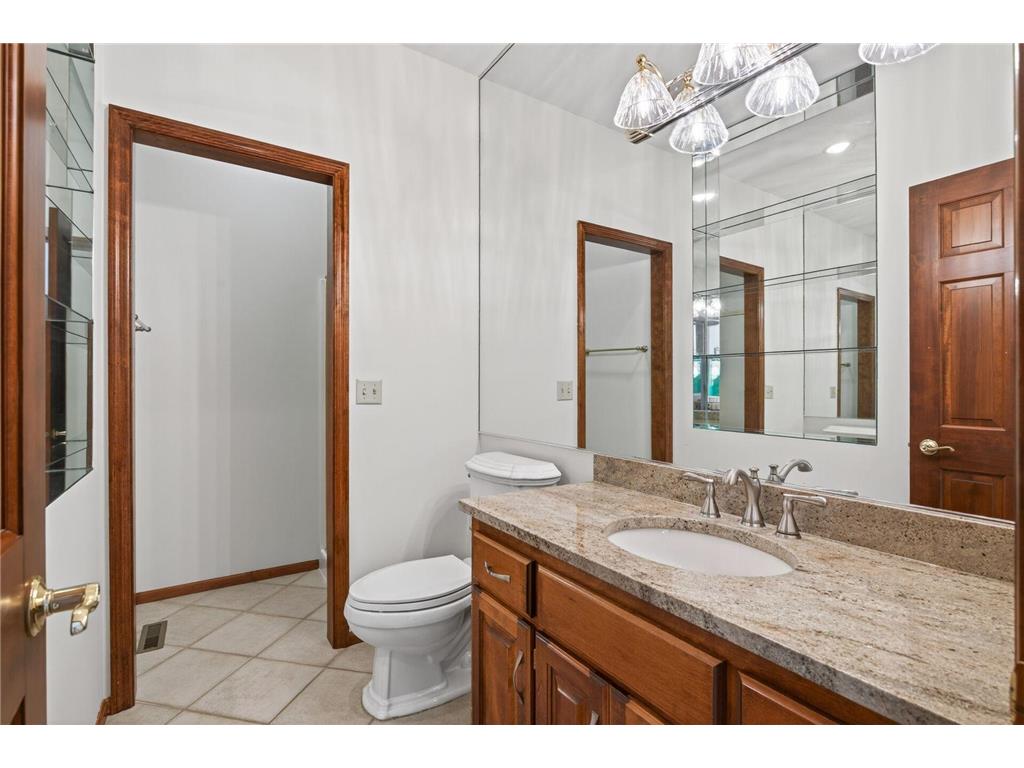 3034 Edgewater Drive Woodbury MN 55125 - Colby Lake 7091056 image35