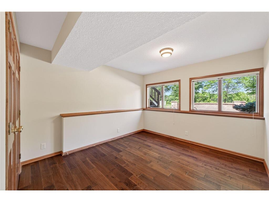 3034 Edgewater Drive Woodbury MN 55125 - Colby Lake 7091056 image52