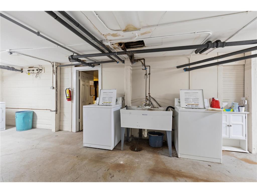 3035 Bryant Avenue S Minneapolis MN 55408 7098889 image7