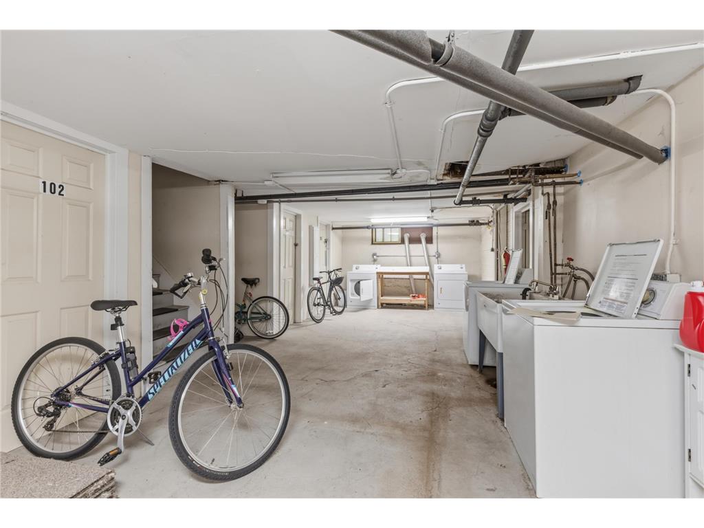 3035 Bryant Avenue S Minneapolis MN 55408 7098889 image8